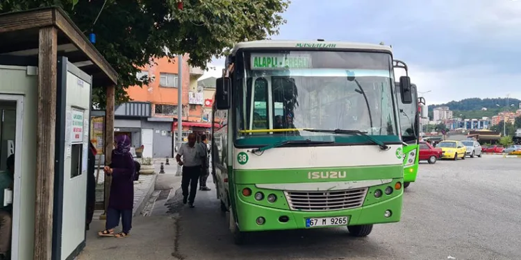 Alaplı’da halk otobüslerine zam geldi