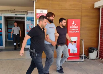 Bursa’da ablasını tehdit eden eski eniştesini vurdu