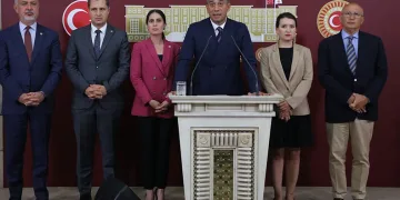“Kapıya bakarak geri dönecektik”