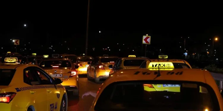 Taksimetre ücretine yüzde 100 zam talebi