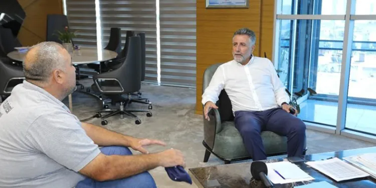 Bulduğu 15 bin lirayı sahibine teslim etti