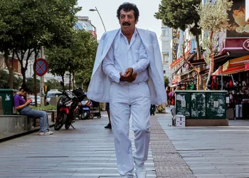 Sevenlerini duygulandıran benzerlik