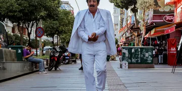 Sevenlerini duygulandıran benzerlik