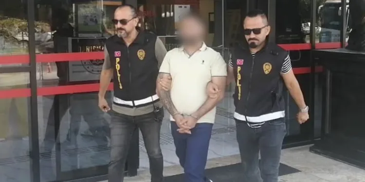 Alanya’da 7 firari şahıs yakalandı