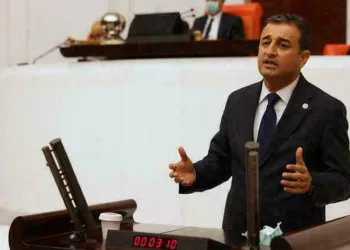 Müteahhitler zenginleşirken, ekonomik kriz vatandaşı ezdi