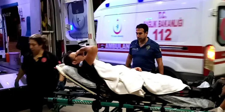 Bursa’da, kavga ihbarına giderken hastanelik oldular