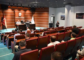 Yalova Belediye binası yıkılıp yeniden yapılacak