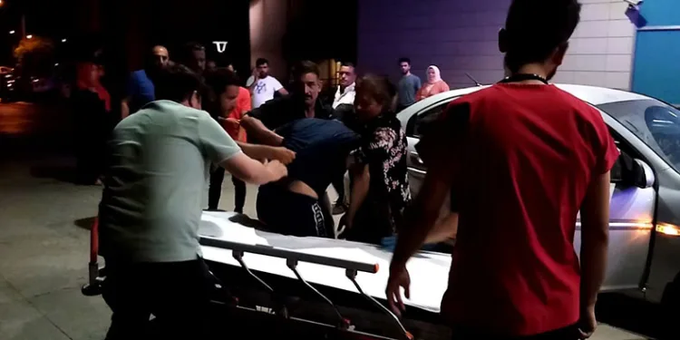 Bursa’da komşular arasında ki kavga hastanede bitti