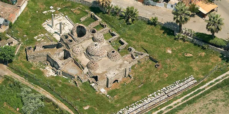 660 yıllık hamama uluslararası dokunuş
