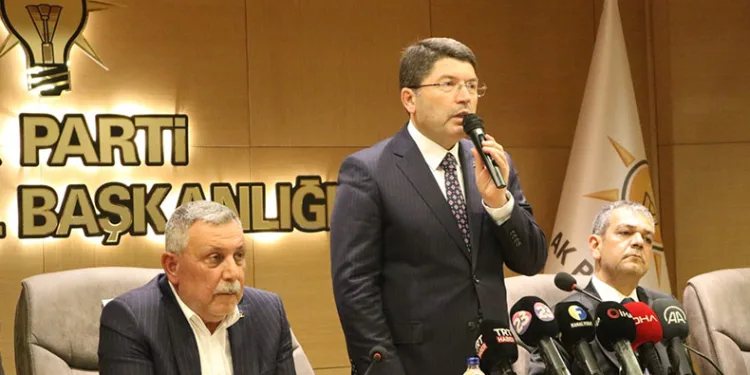 “Dış politikada dünyanın takdirini kazanıyoruz”