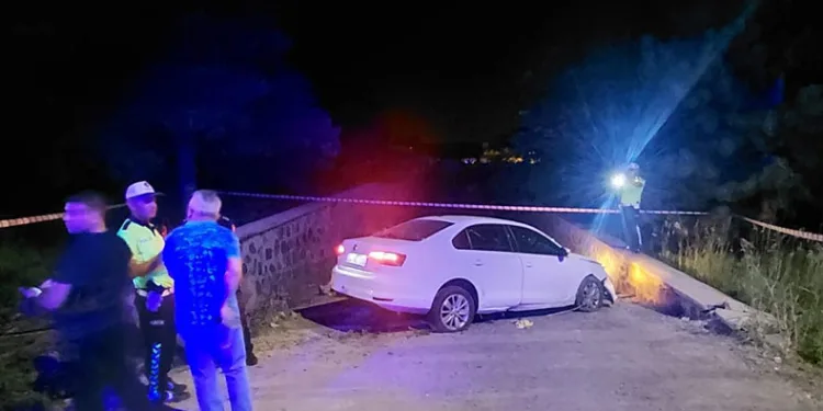 İki kardeşi kaza ayırdı