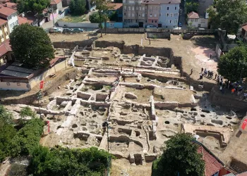 1326 Bursa’sı Hisar’da Ortaya Çıkıyor