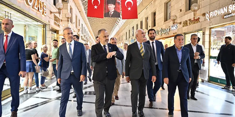 Bursa’da tarihe sözde değil, özde vefa