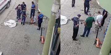 Kağıt toplayıcısından ‘Oscarlık’ bayılma numarası