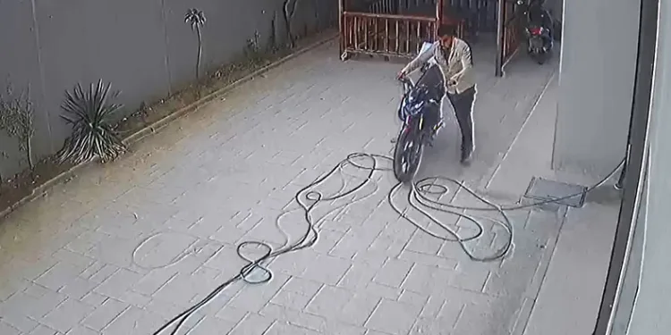 Bursa’da şafak vakti motosiklet hırsızlığı