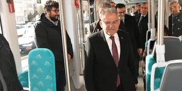 Tramvaylarda ücretsiz internet dönemi