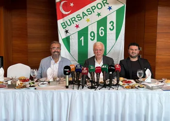 “Bursaspor batıyor dediler aday oldum”