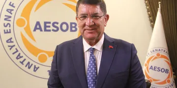 Rus ve Ukraynalılar ev alıp satıyor