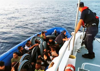 Datça’da 37 göçmen yakalandı