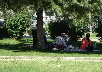 Depreme uykuda yakalanan Malatyalılar parklara akın etti