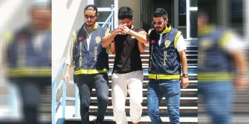 “Üstünde büyü var’ diyerek ormanı yakmış