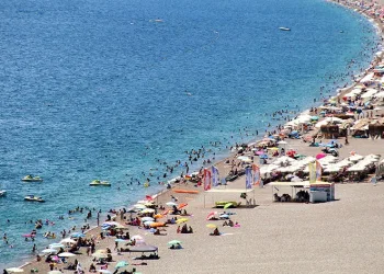Antalya’ya turist akını