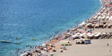 Antalya’ya turist akını