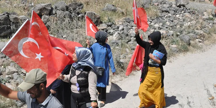 Ani’de fetih coşkusu