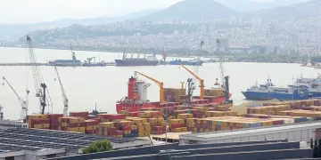İhracat, ithalata fark attı