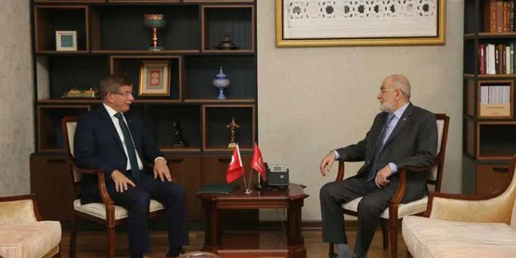 Davutoğlı, Karamollaoğlu’nu ziyaret etti