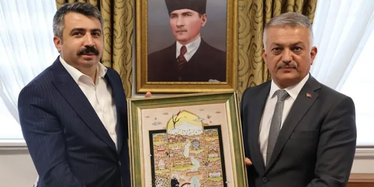 Yıldırım’da afet bölgesine kardeşlik eli