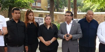 1944’te öldürülen Romanlar unutulmadı