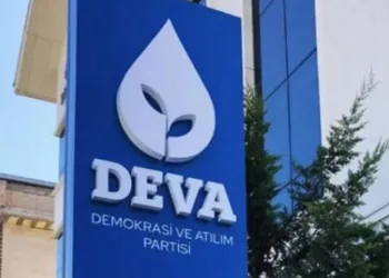 DEVA Partisinde istifa depremi