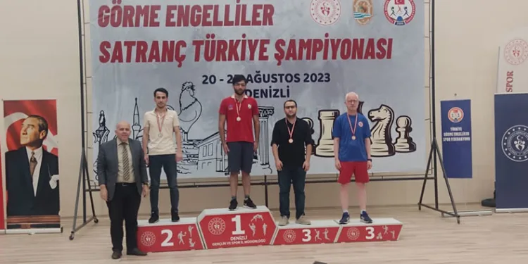 Nilüfer Belediyesi GESK’ten satrançta 3 madalya