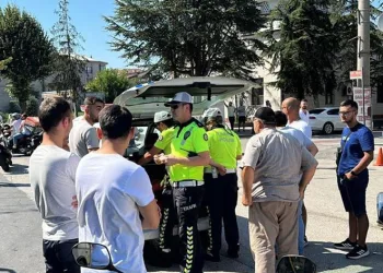 Motosiklet sürücülerine ceza yağdı