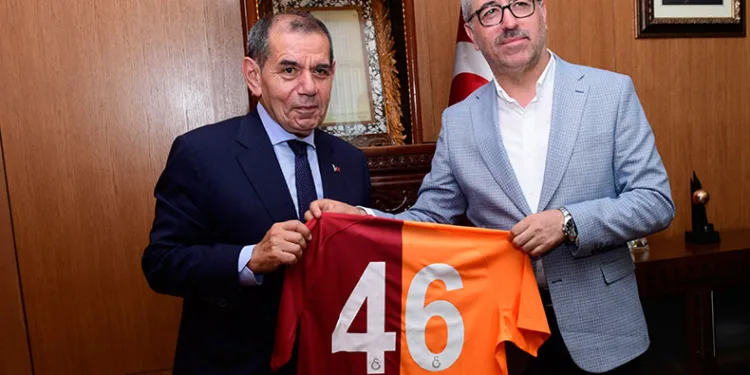 Galatasaray’dan afet bölgesi Kahramanmaraş’a ziyaret