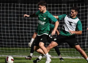 Bursaspor’da tempo arttı