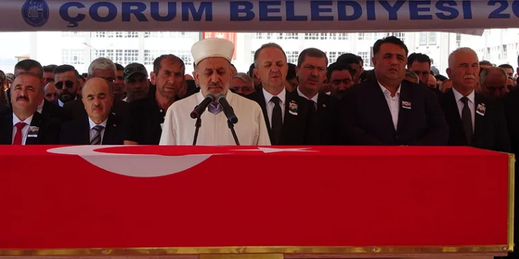Şehit Astsubay Buğra Çalgay son yolculuğuna uğurlandı