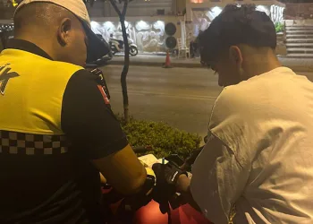 Motosiklet sürücülerine ceza yağdı