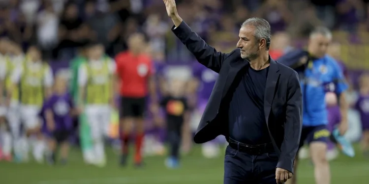 Fenerbahçe Teknik Direktörü İsmail Kartal: “Güzel bir oyun ve güzel bir skorla buradan ayrılıyoruz”