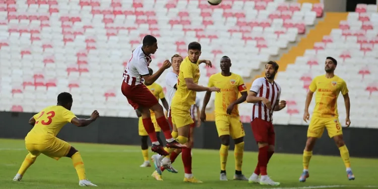 Kayserispor 4. hazırlık maçında berabere kaldı