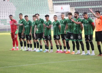 Futbolcuların alacaklarını ödeyemeyen Denizlispor’da antrenman iptal edildi