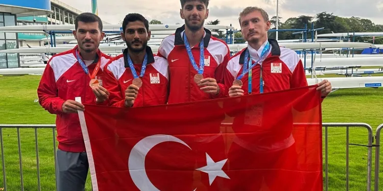 Kürek MilliTakımı’ndan Dünya Üniversite Yaz Oyunları’nda 2 madalya