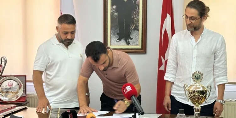 Kuşadasıspor’a sponsorluk desteği