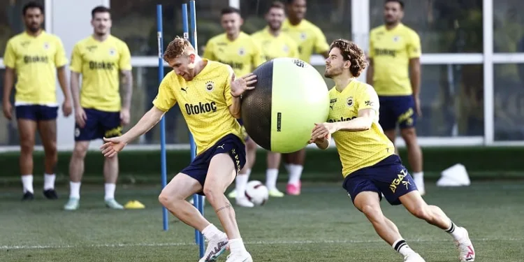 Fenerbahçe, Maribor maçı hazırlıklarını sürdürdü