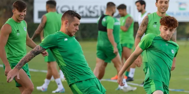 Konyaspor, İstanbulspor maçı hazırlıklarına başladı