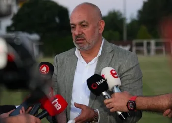 Kayserispor Başkanı Ali Çamlı: “Olmayanı harcayan esnaf batar”