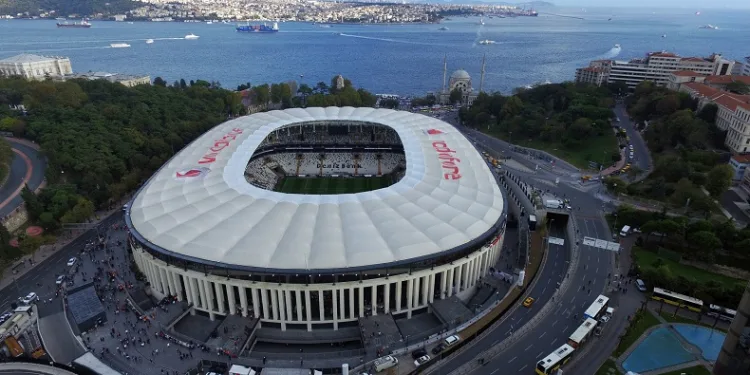 Süper Lig’de 12 ilden 20 takım, 20 statta mücadele edecek
