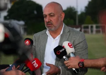 Ali Çamlı: “Çağdaş hoca Kayserispor’dan gitmez”