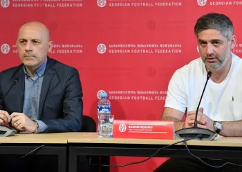 Cüneyt Çakır: “Türk hakemliğinin dünya arenasında başarılı olabilmesi için bir ömür adadım”